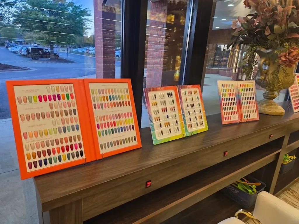 Vinci Nail Spa — Nail salon in Greensboro